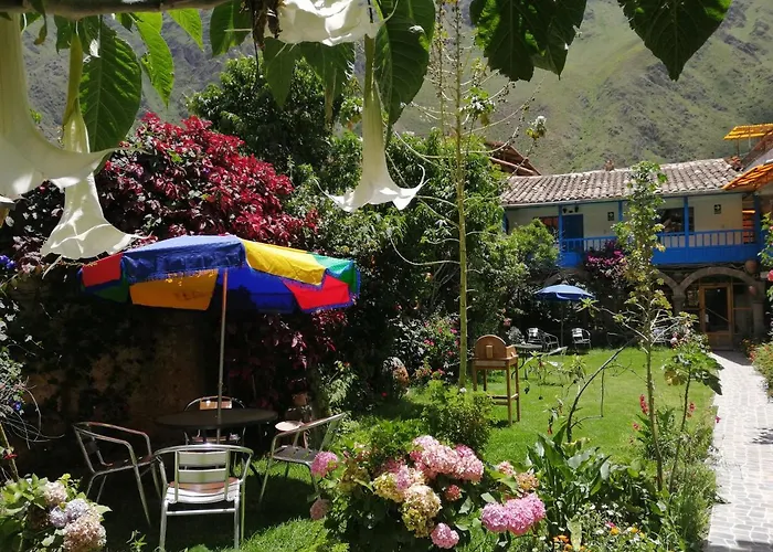Portadas Pensión Ollantaytambo
